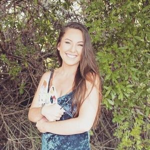 Meet your Posher, Amanda